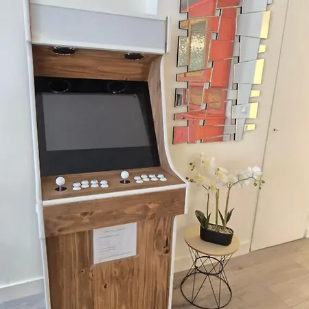 L'arcade Grand 10 Pers-400m Du Sanctuaire 3 2 Sdb Arcade Baby Foot Lägenhet *