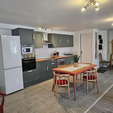 Apartment L'arcade Grand 10 Pers-400m Du Sanctuaire 3 2 Sdb Arcade Baby Foot *